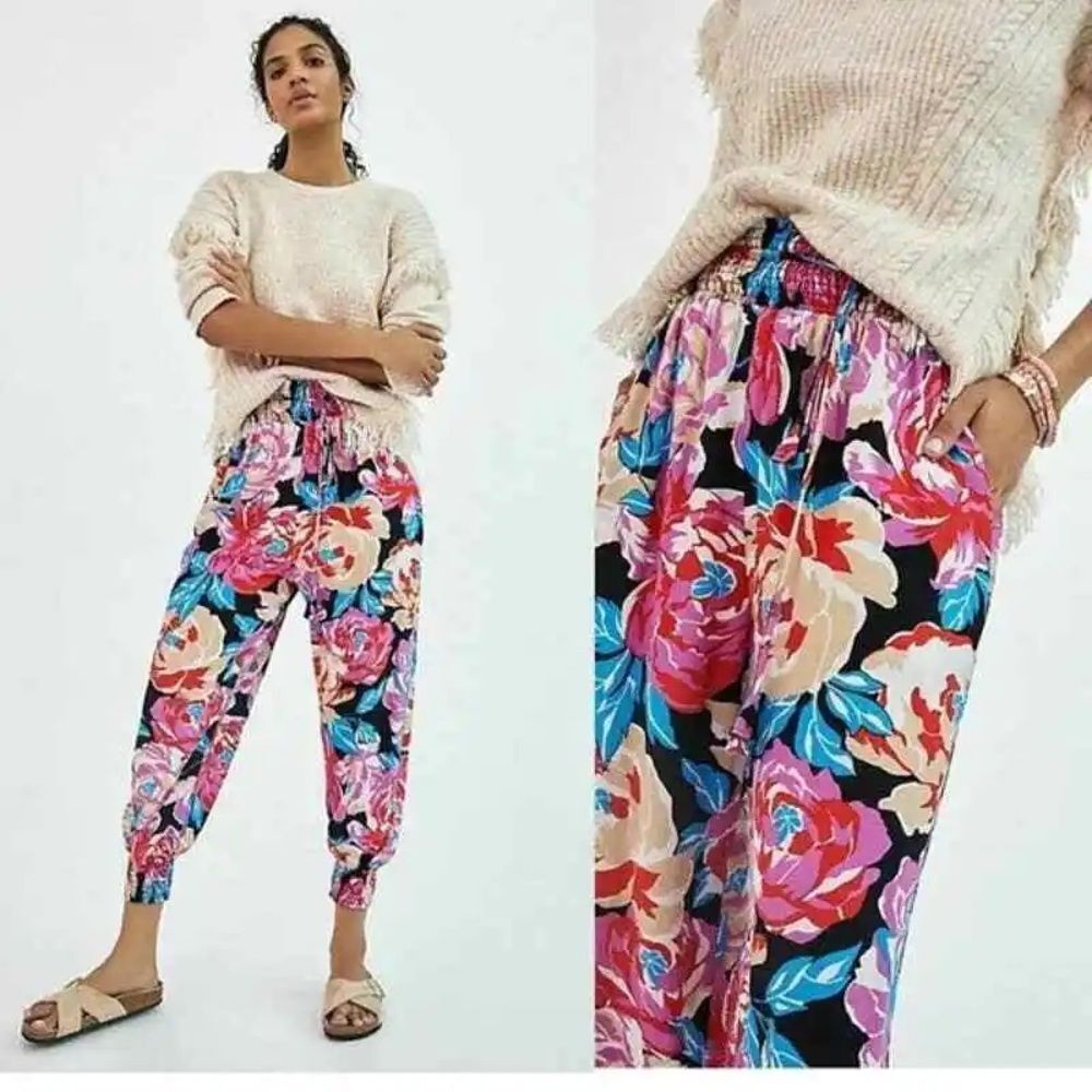 Anthropologie Aniya Balloon Jogger Floral Tropical Stretch Waist Size Small